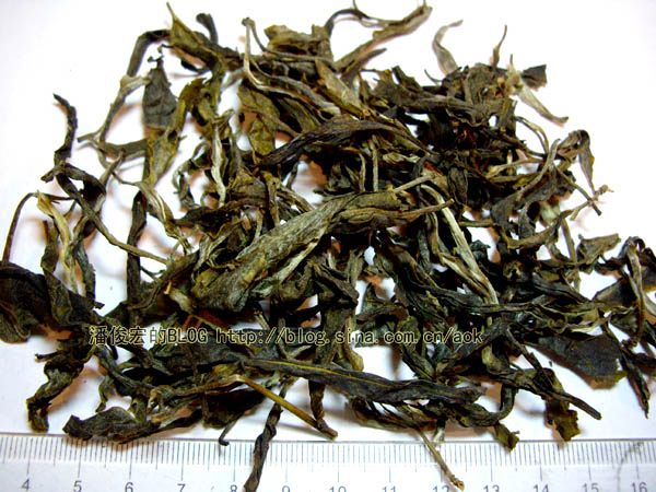 易武(三丘田)-普洱茶的毛茶 /潘俊宏 评鉴 Life tea | 生活禪茶  评鉴 潘俊宏 毛茶 普洱茶 易武 三丘田   [ 潘俊宏 Arttopan -艺术家 artist ]