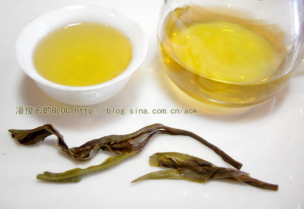 勐龙(勐宋,苦茶)-普洱茶的毛茶/潘俊宏 评鉴 Life tea | 生活禪茶  评鉴 苦茶 潘俊宏 毛茶 普洱茶 勐龙 勐宋   [ 潘俊宏 Arttopan -艺术家 artist ]