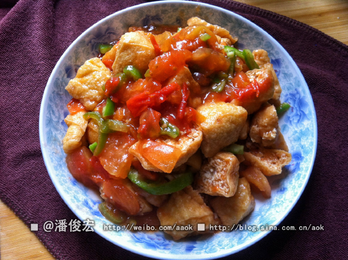 潘俊宏纯素食菜谱:鲜蒸酿豆腐。糖醋西红柿豆泡。甘香板栗腐竹汤。(微博整理) Blog  鲜蒸酿 豆泡 菜谱 腐竹 素食 糖醋 甘香 潘俊宏纯 微博   [ 潘俊宏 Arttopan -艺术家 artist ]