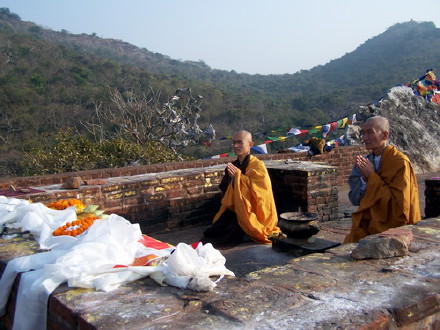 [转载]西行散记（17）佛陀说法灵鹫山, 玄奘西游那烂陀 Blog  鹫山 那烂陀 转载 说法 西行 玄奘西 散记 佛陀   [ 潘俊宏 Arttopan -艺术家 artist ]